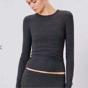 Eterne Charcoal Long Sleeve Crewneck Top